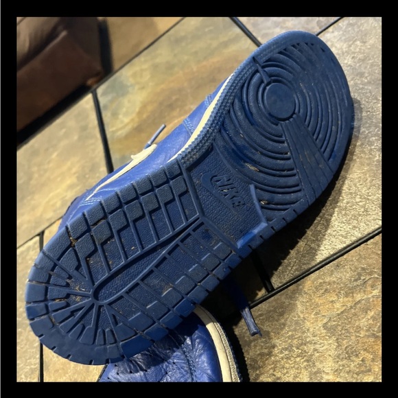 Nike Air Jordan 1 Retro High OG GS Shoes Hyper Royal 575441-401 Youth boy Sz 6Y - Picture 3 of 9